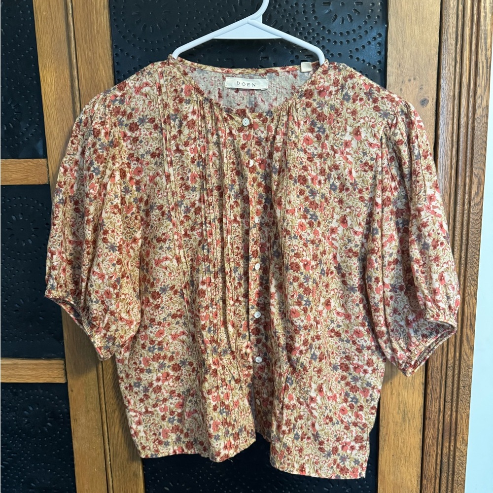 Doen Floral Blouse - Red and Cream